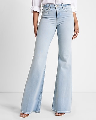 Mid Rise Light Wash '70s Flare Jeans Express