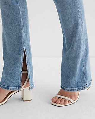 Mid Rise Light Wash Skyscraper Jeans