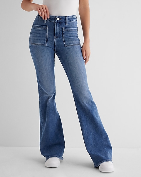 Mid Rise Medium Wash Patch Pocket Flexx '70s Flare Jeans