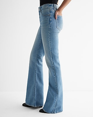 Mid Rise Light Wash '70s Flare Jeans