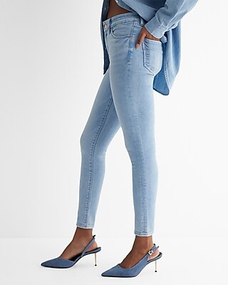 Mid Rise Light Wash FlexX Skinny Jeans