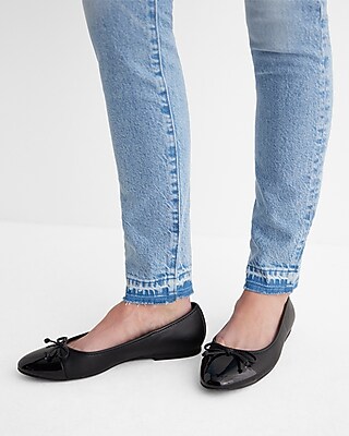 High Waisted Light Wash '90s Skinny Jeans - image 3