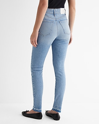 High Waisted Light Wash '90s Skinny Jeans - image 4