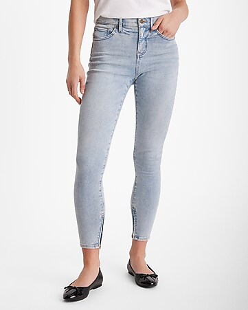 Women's Ripped Destroyed Skinny Jeans & Jeggings Pull-On Elastic Waist Stretch  Denim Pants Regular-Plus Size, Capri-blue Ripped, Small : :  Clothing, Shoes & Accessories