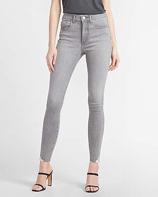 ripped hem skinny jeans