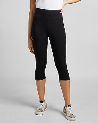 Super High Waisted Essential Capri Leggings