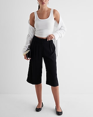 High Waisted Pleated Gaucho Pant