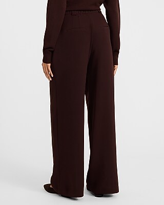 High Waisted Relaxed Trouser in Signature Crepe - thumbnail 2
