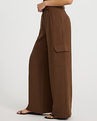Signature Crepe High Waisted Cargo Relaxed Trouser