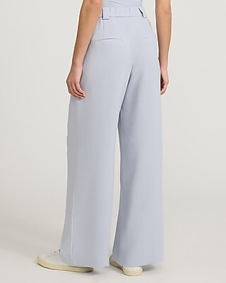 High Waisted Relaxed Trouser in Signature Crepe