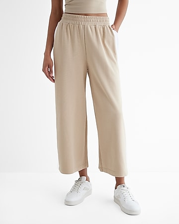 Urban Classics - Ladies HIGH WAIST 3/4 Cropped Pants, 49,99 €