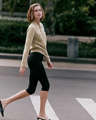 Mid Rise Capri Pant in Signature Ponte