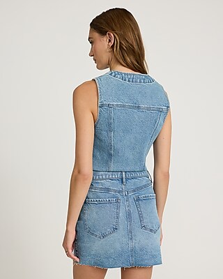 High Waisted Medium Wash Raw Hem Mini Denim Skirt