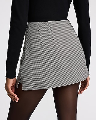 Editor Super High Waisted Houndstooth Mini Skort