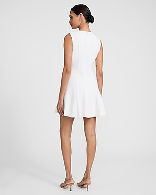 Crew Neck Sleeveless Seamed Mini Fit and Flare Dress