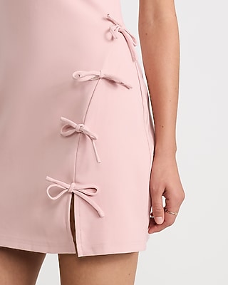 Crew Neck Bow Mini Sheath Dress