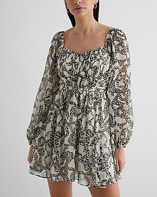 Printed Sweetheart Neckline Long Sleeve Mini Babydoll Dress
