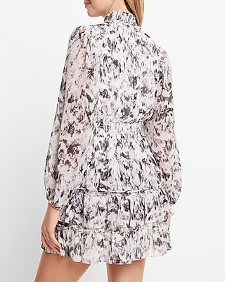 EX - LONG SLV MOCK NECK CHAUS TIERED BRUSHED STROKE FNF 940149890:B&W PRINT:XXS