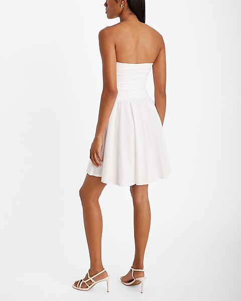 Strapless Sweetheart Ruched Mini Fit And Flare Dress | Express