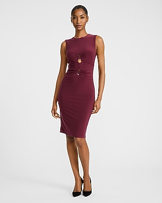 ワンピース Venus Cut-Out Ruched Dress VENUS - Our best-selling Ruched T-Shirt Dress got a wild