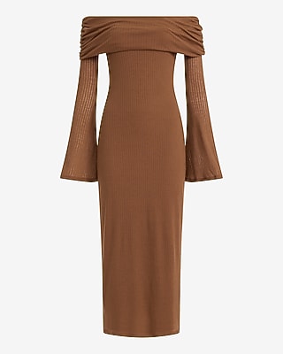 squire brown rib knit crew neck long sleeve a-line dress ASTR the Label | Fallyn Ribbed Sweater Midi Dress in Black main image 1