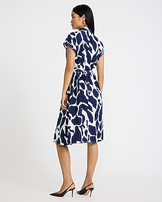 Abstract Print Cinched Waist Midi Shirt Dress with Pockets