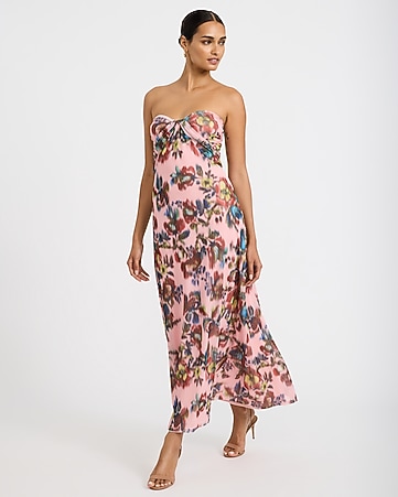 women's summer dress Womens Sundress Floral Short Sleeve Wrap V Neck A-line Midi Short Sleeve/ Fixed Wrap V Neck/ Knee length/Floral Print Dress | Simply Merino Berry