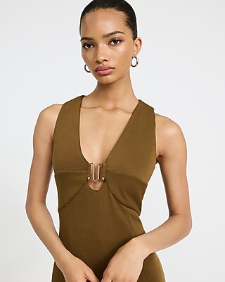 Hardware Keyhole V-Neck Maxi Dress