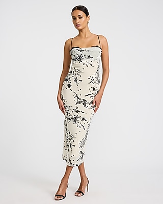 midi brocade dress Cherry Dress– Teuta Matoshi Color:Eggplant 4th Of July Mac Duggal 13223 is Descubre el nuevo clásico: