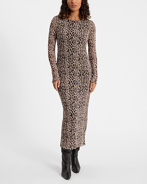 animal print dress long Endless Rose Maxi giving you a more tailored feel that still feels easy and unfussy Leopard-print cady dress with long