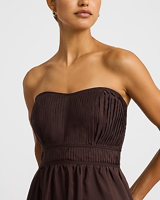 Strapless Sweetheart Pintuck Tiered Maxi Dress with Pockets
