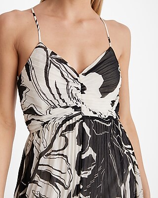 Printed V-Neck Pleated Cross Back Maxi Dress - image 3