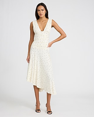 Valentine's Day Outfits | Dresses, Tops, Skirts & More - Express