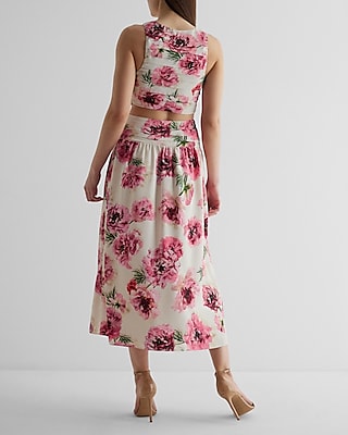 Floral High Neck Pleated Cutout Maxi Dress