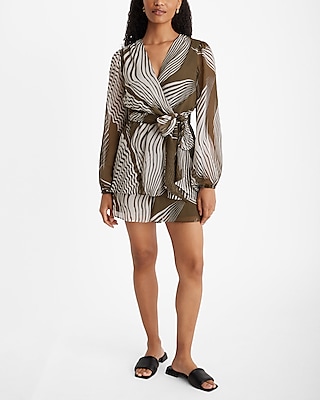 EX - LONG SLV SURPLICE TIE WAIST ROMPER - WAVES - 9419907 OTB:PRINT-GREEN:XS