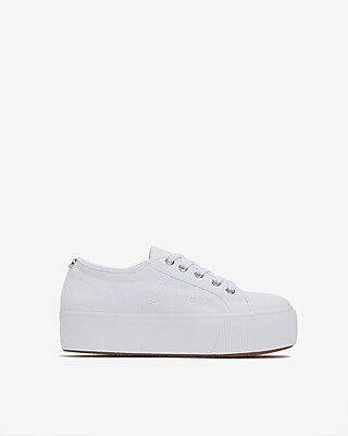 emmi white steve madden