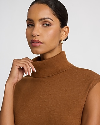 Skimming Turtleneck Cap Sleeve Sweater Airy Soft
