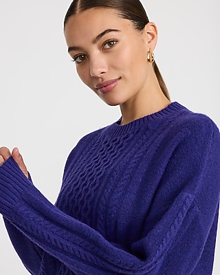 Relaxed Cable Knit Crew Neck Sweater