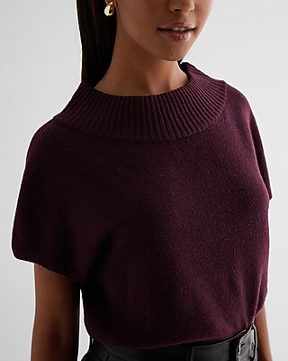Crew Neck Short Sleeve Sweater