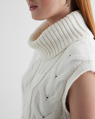 Cable Knit Turtleneck Sweater Vest