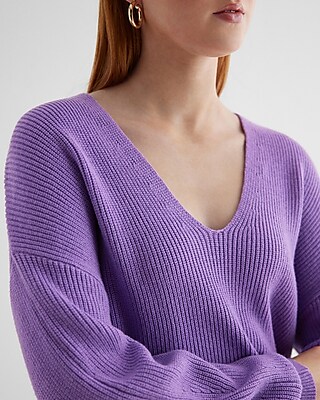 Relaxed Ribbed V-Neck Sweater