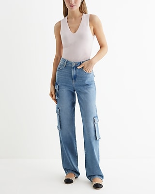 Silky Soft Fitted V-Neck Sweater Tank