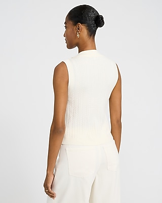 Cable Knit V-Neck Sleeveless Sweater Polo