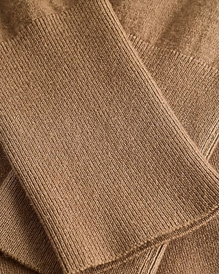 Airy Soft Turtleneck Cropped Sweater