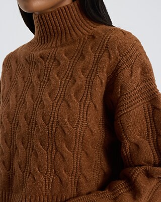 Cable Knit Mock Neck Cropped Sweater | Express