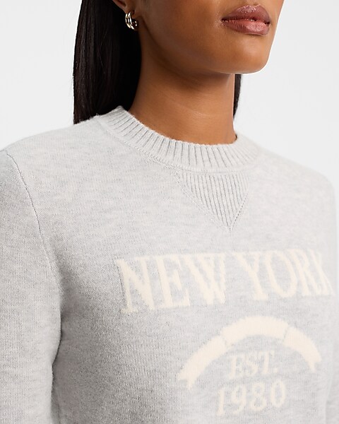 Nyc Graphic Crew Neck Cropped Sweater | Express Nyc Graphic Crew Neck Cropped Sweater | Express