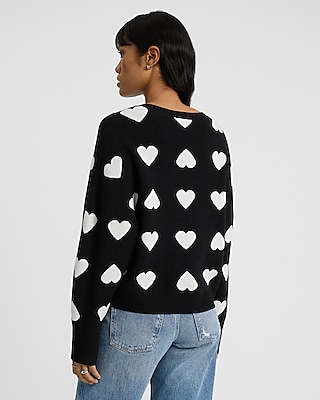 Heart Graphic Crew Neck Sweater