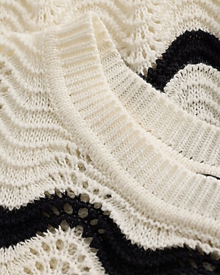 Skimming Crochet Crew Neck Short Sleeve Sweater Tee
