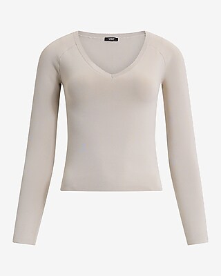 Crepe Knit Body Contour V-Neck Sweater