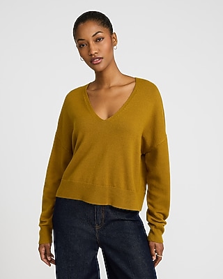 Cable Knit V-neck Sweater | Express